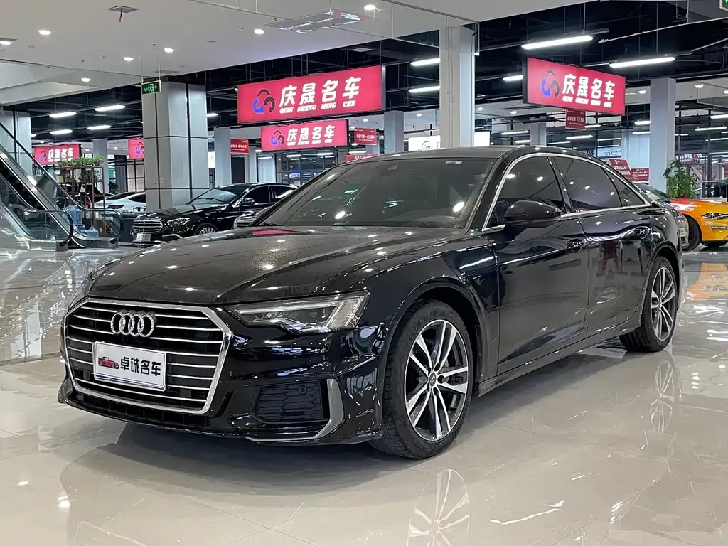 Audi A6L 2021 из CN, фото 1