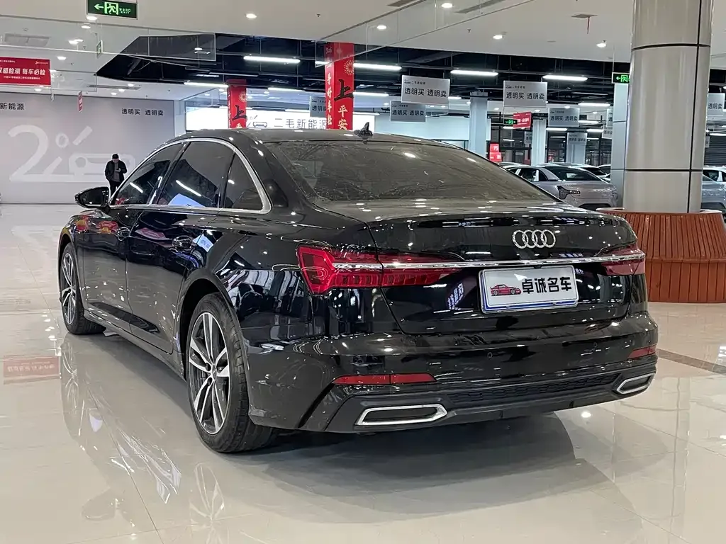 Audi A6L 2021 из CN, фото 3