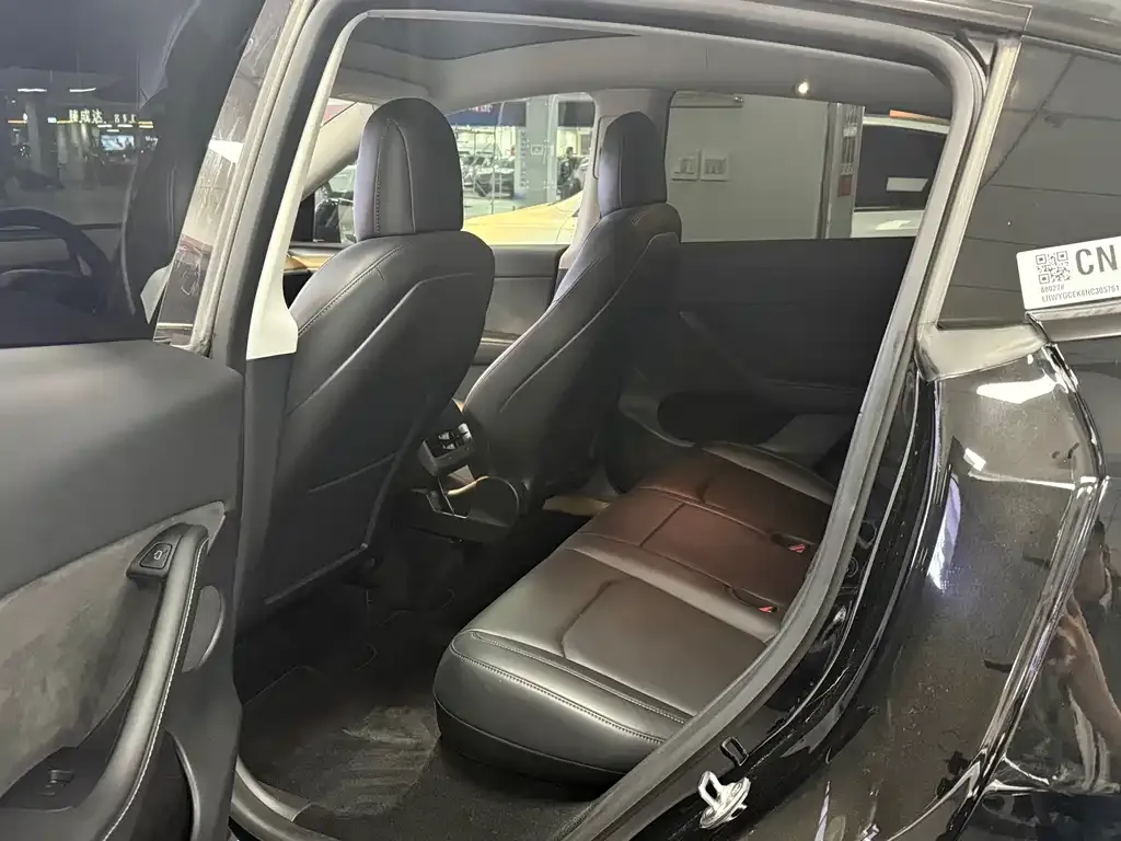Tesla Model Y 2022 из CN, фото 4