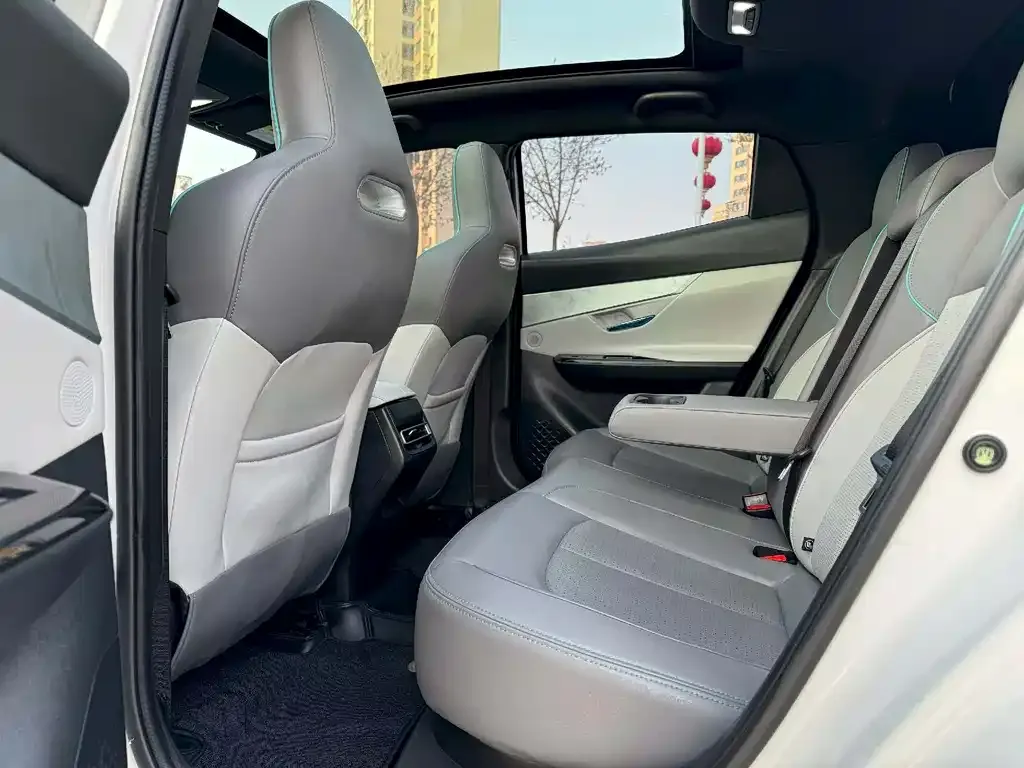 Changan UNI-T 2023 из CN, фото 2