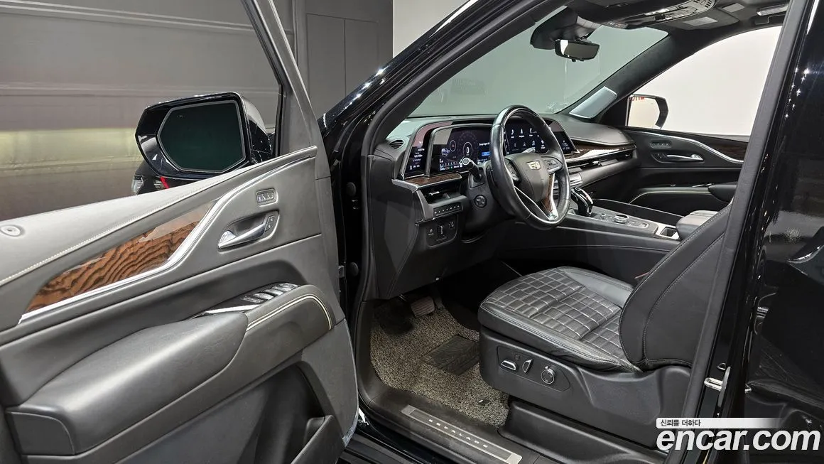 Cadillac Escalade 2021 из KR, фото 2