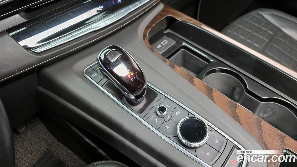 Cadillac Escalade 2021 из KR, фото 6