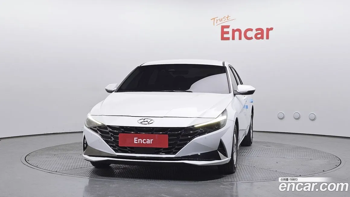 Hyundai AVANTE — фото 3