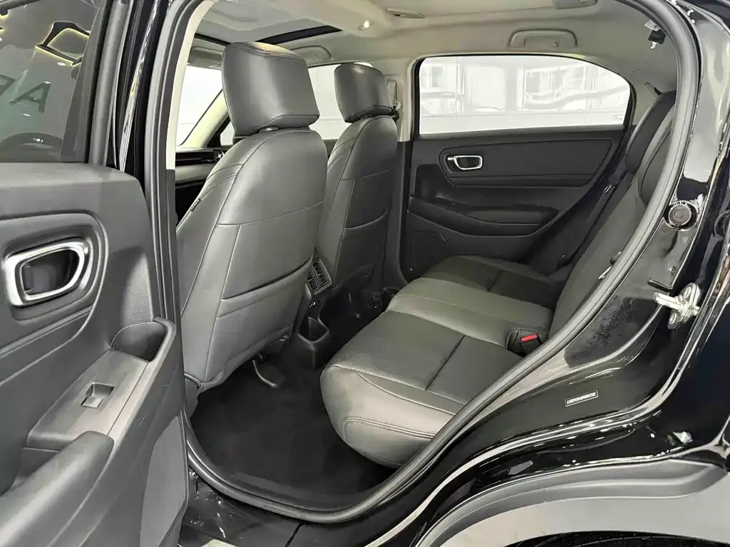Honda Vezel 2024 из CN, фото 6