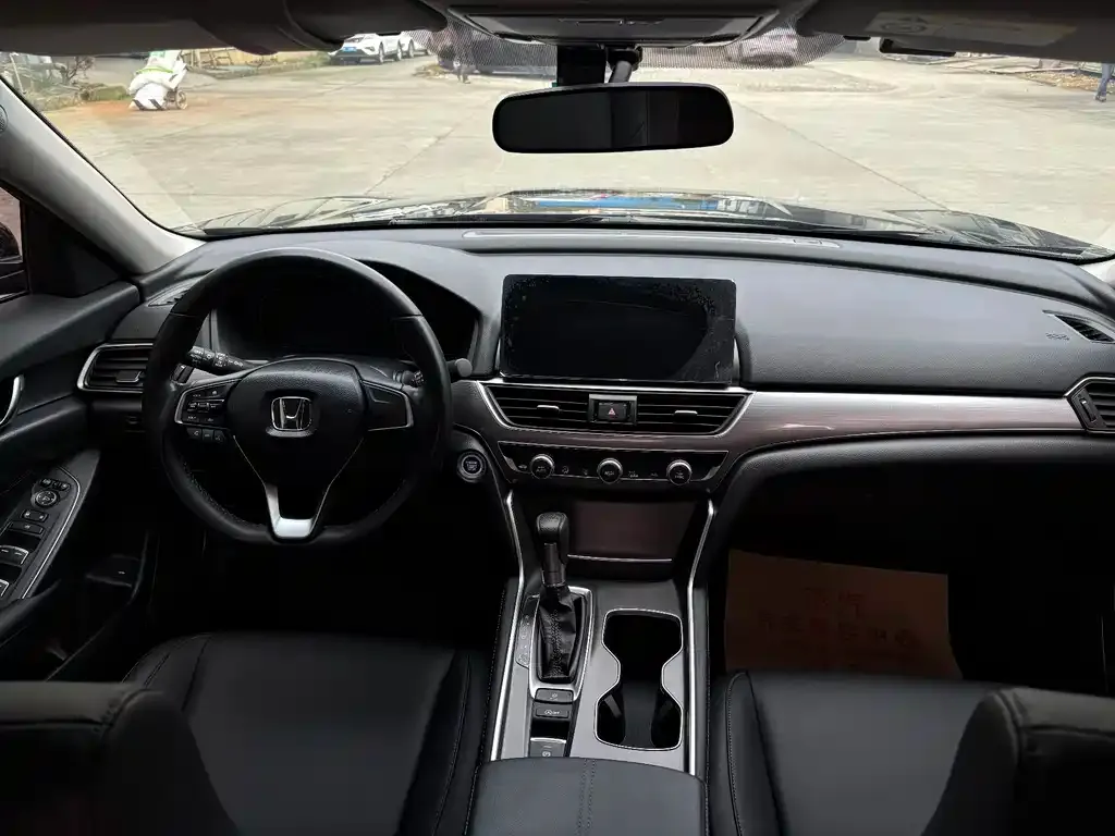 Honda Accord 2023 из CN, фото 10