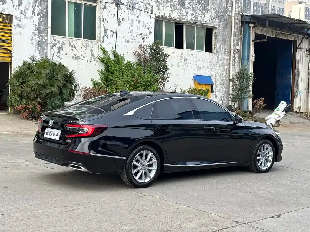Honda Accord 2023 из CN, фото 9