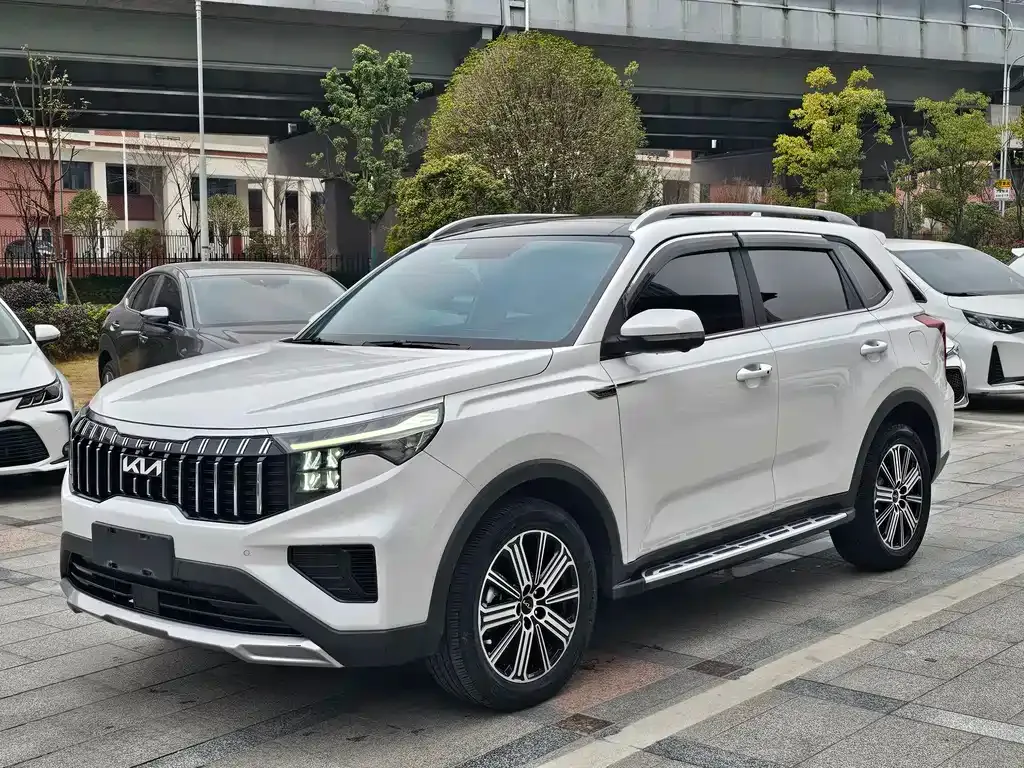 Kia Sportage 2023 из CN, фото 1