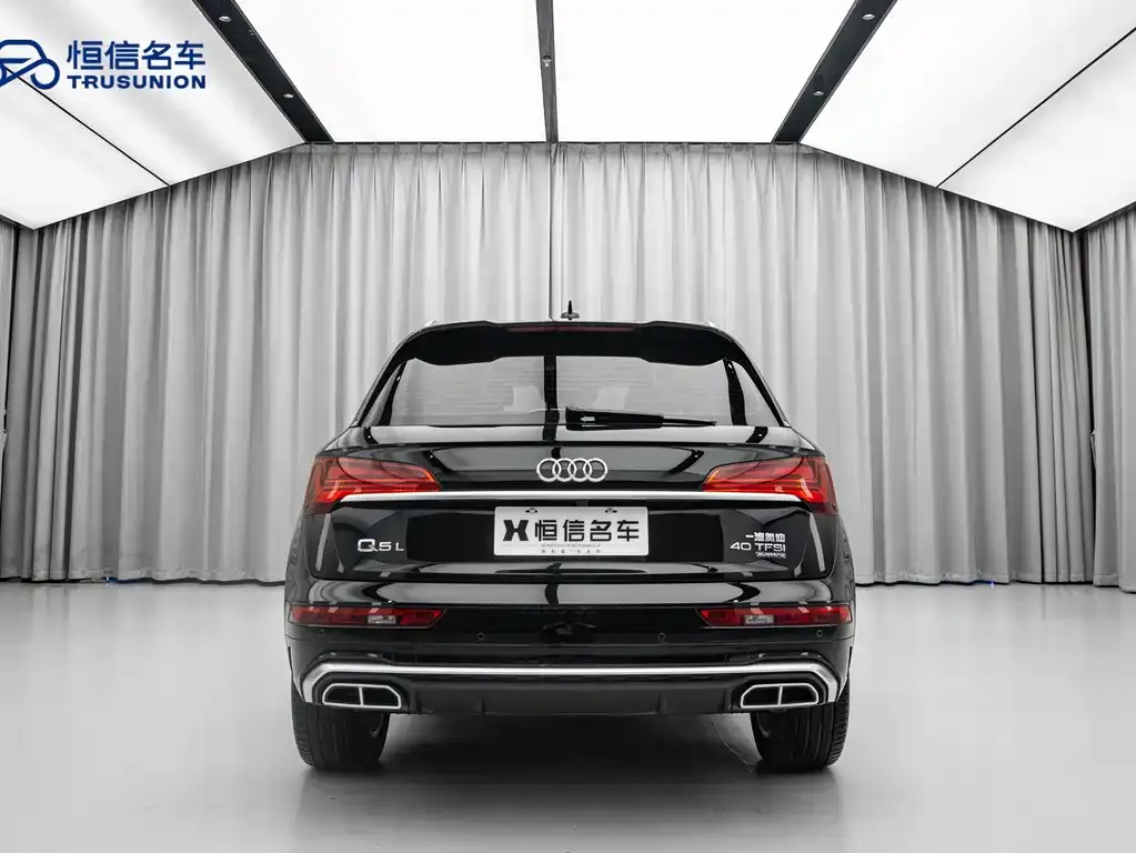 Audi Q5L 2022 из CN, фото 5