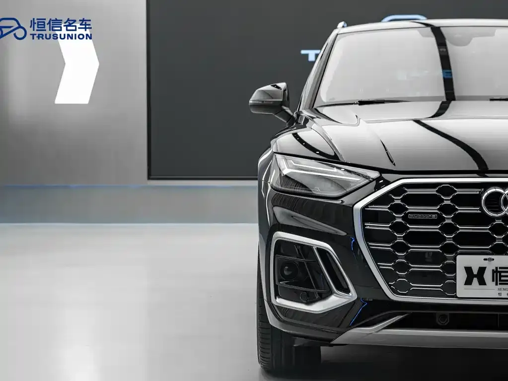 Audi Q5L 2022 из CN, фото 2