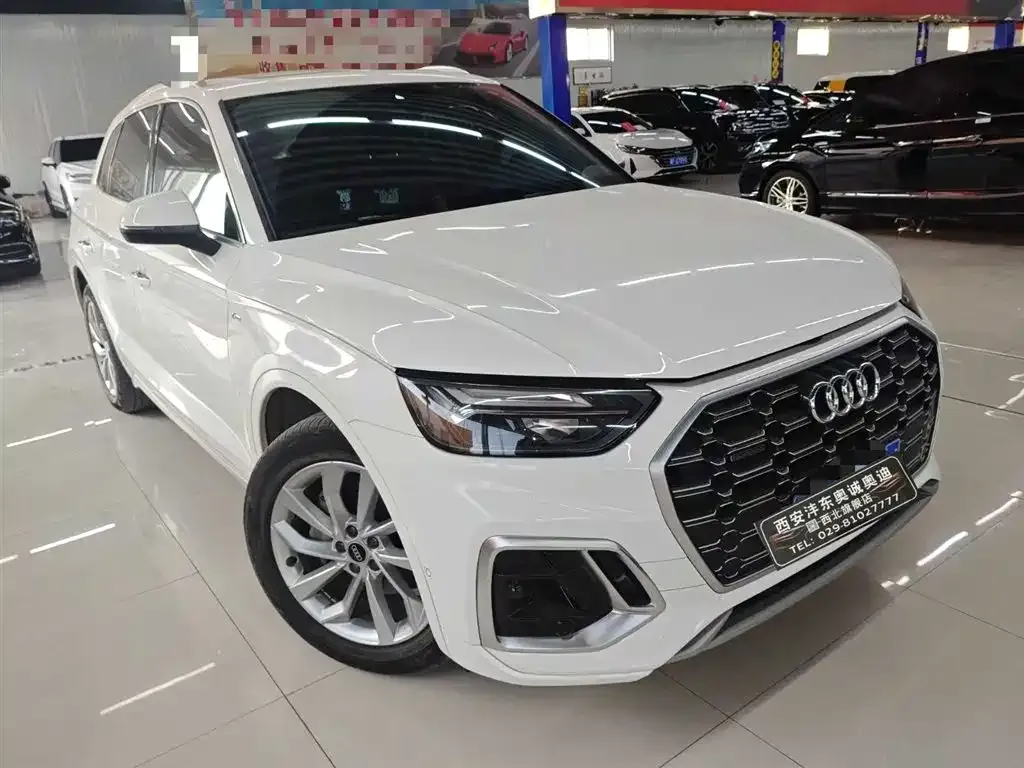 Audi Q5L 2022 из CN, фото 6