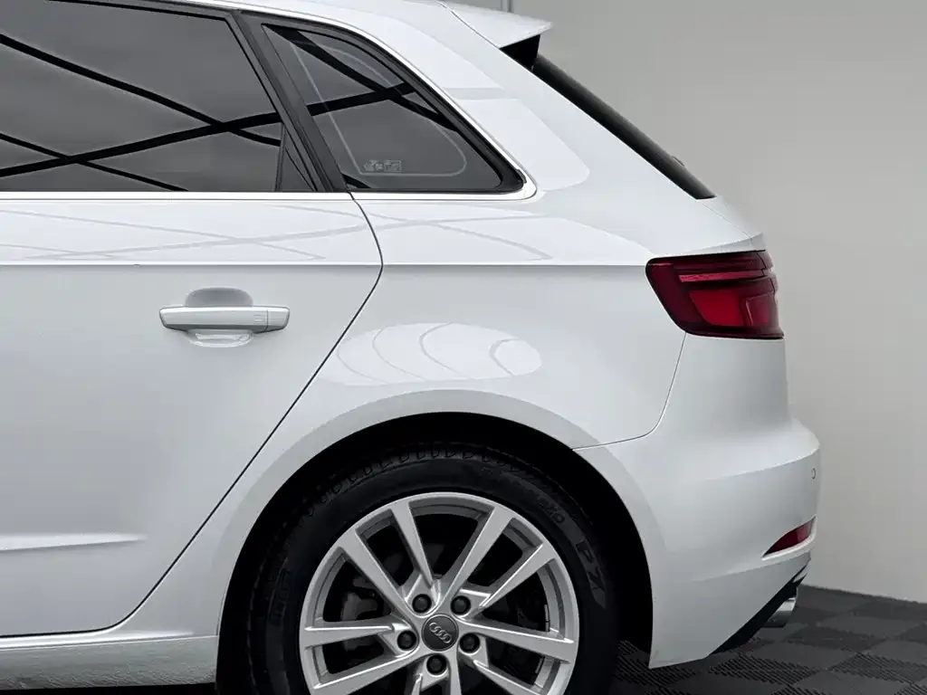 Audi A3 2021 из CN, фото 3