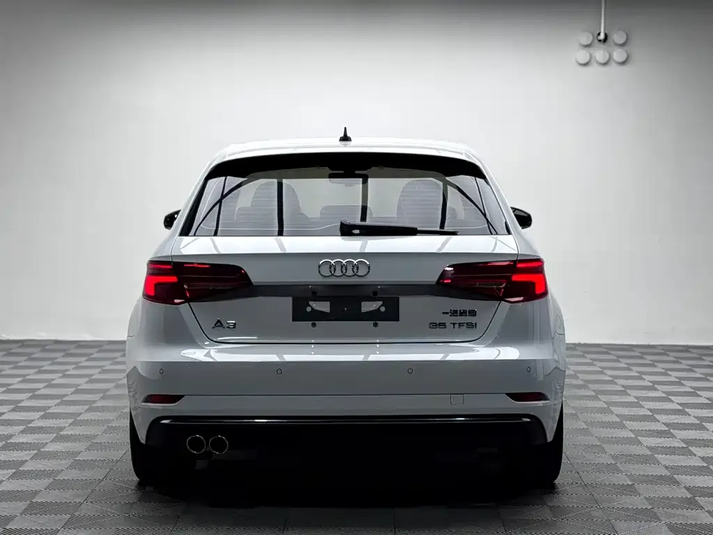 Audi A3 2021 из CN, фото 7