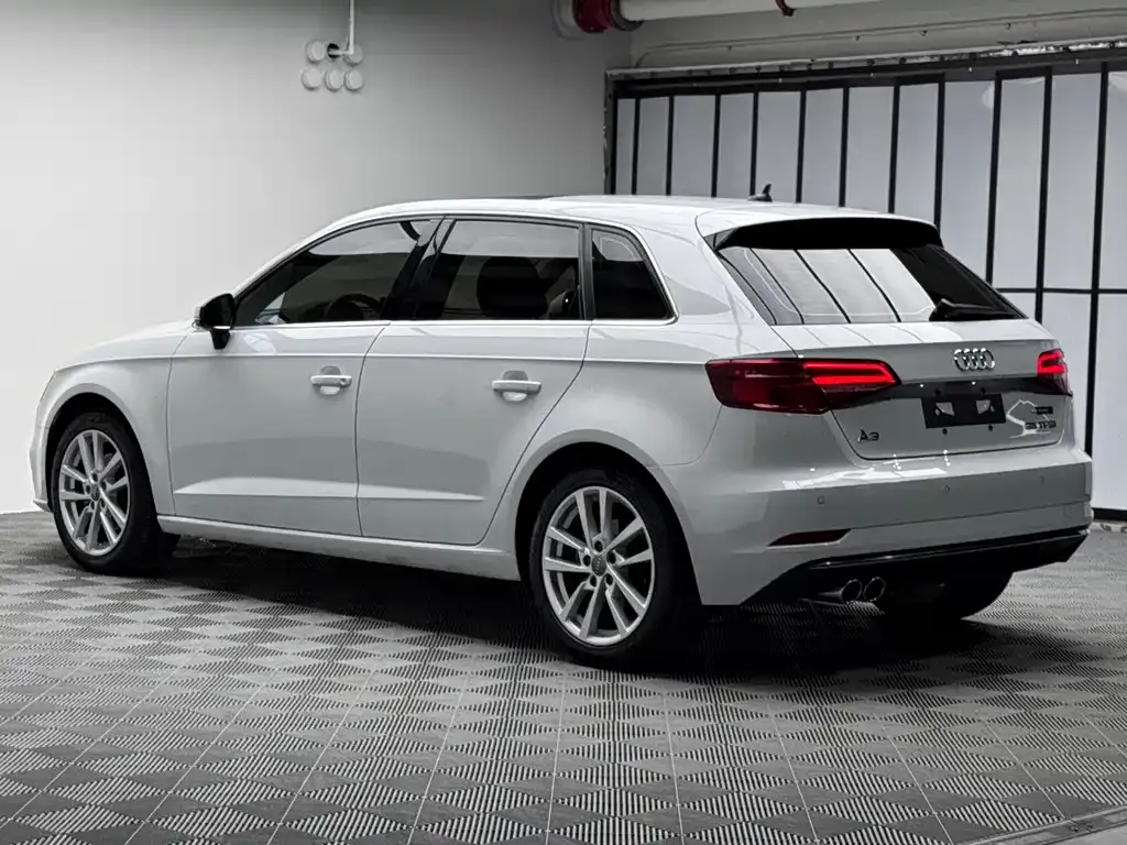 Audi A3 2021 из CN, фото 5