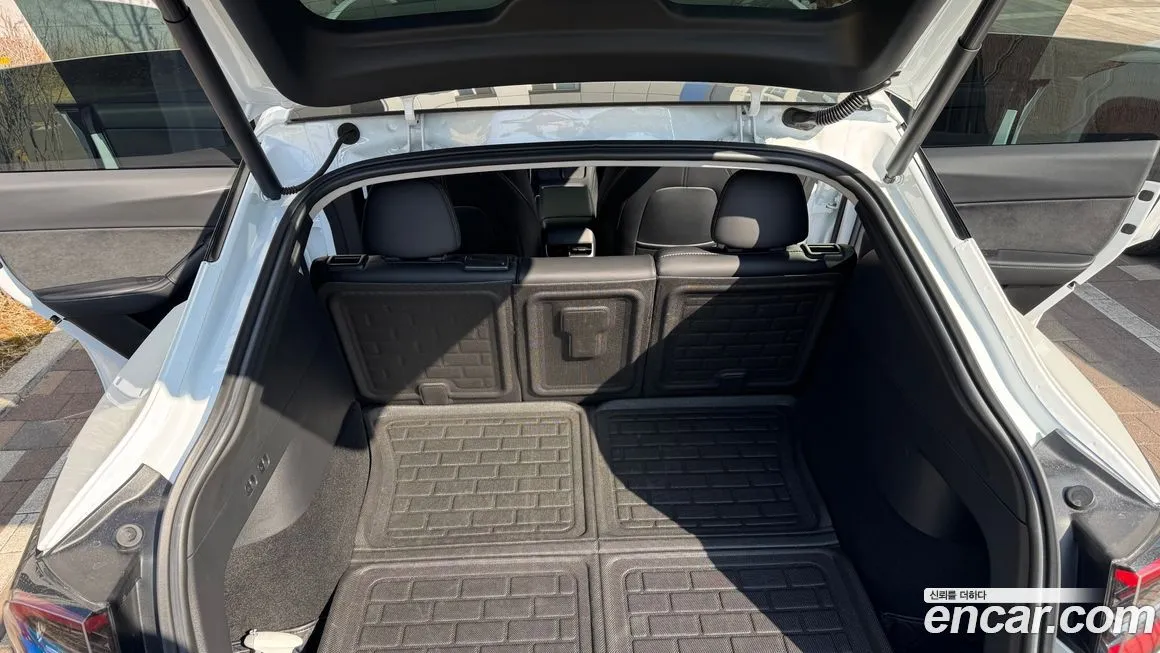 Tesla Model Y 2022 из KR, фото 5