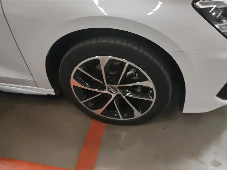 Audi A3 2021 из CN, фото 3