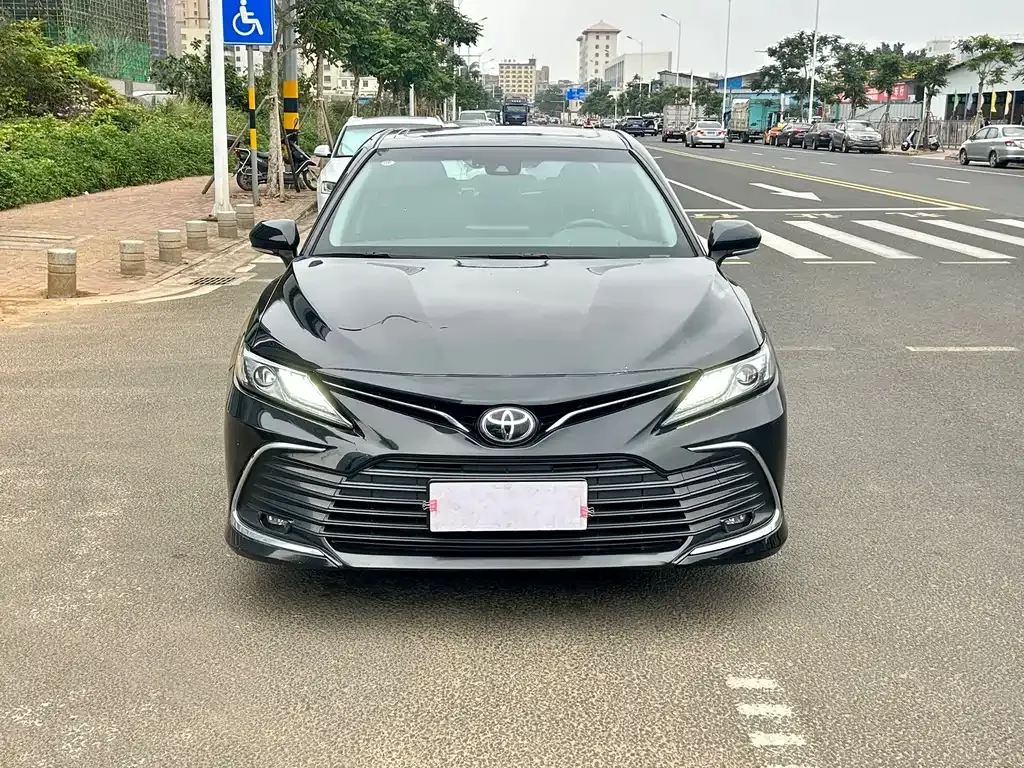 Toyota Camry 2023 из CN, фото 9