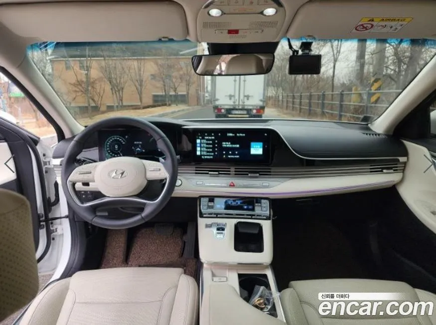 Hyundai Grandeur 2022 из KR, фото 1