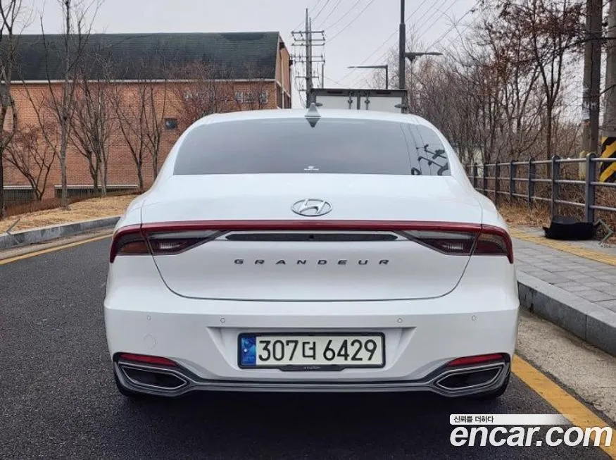 Hyundai Grandeur 2022 из KR, фото 5