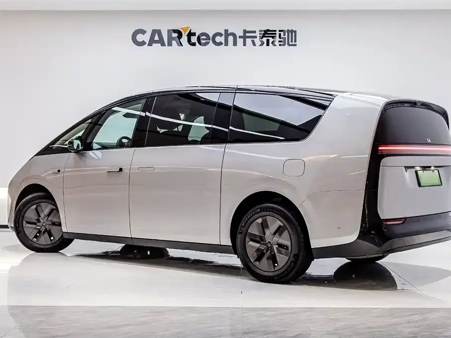 Li Auto MEGA 2024 из CN, фото 4