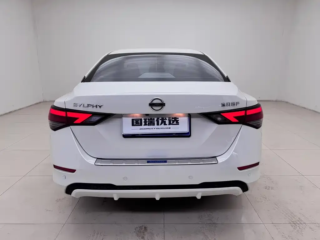 Nissan Sylphy 2022 из CN, фото 3