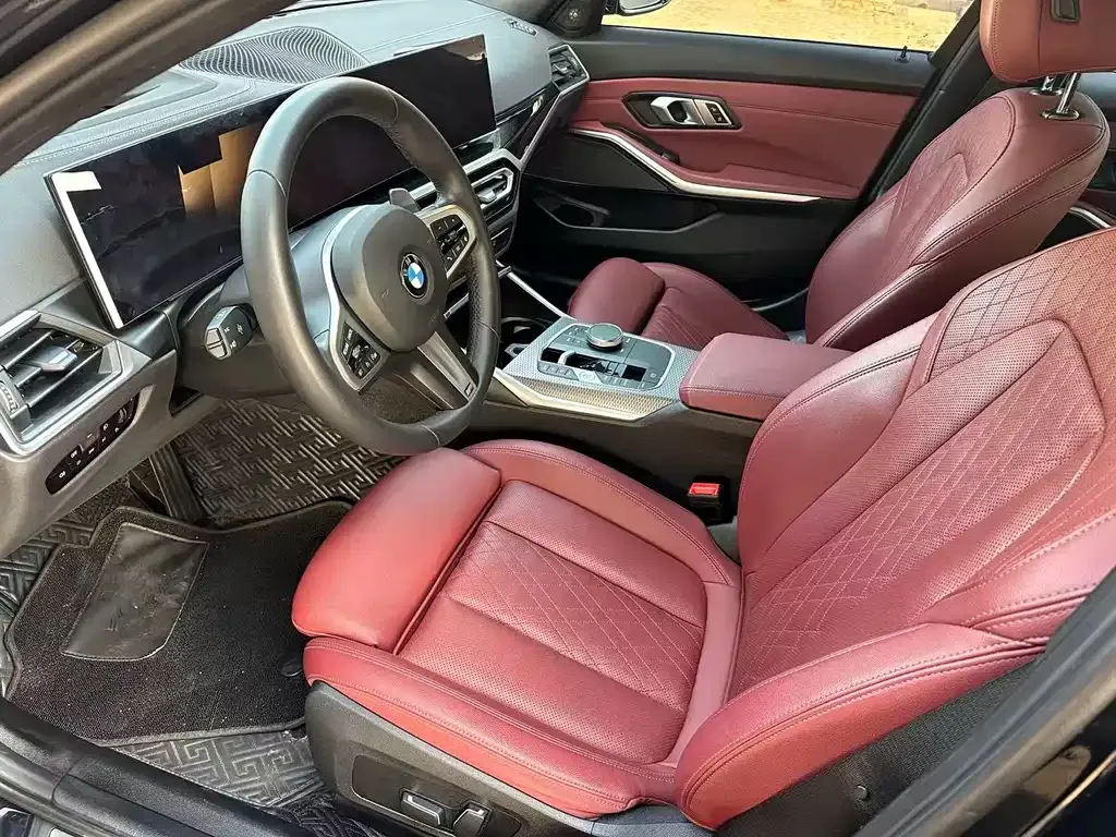 BMW 3 Series 2023 из CN, фото 6