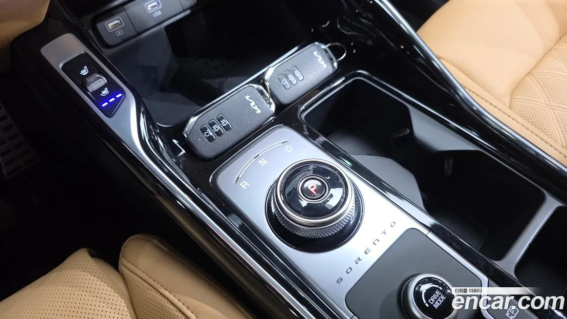 Kia Sorento — фото 9