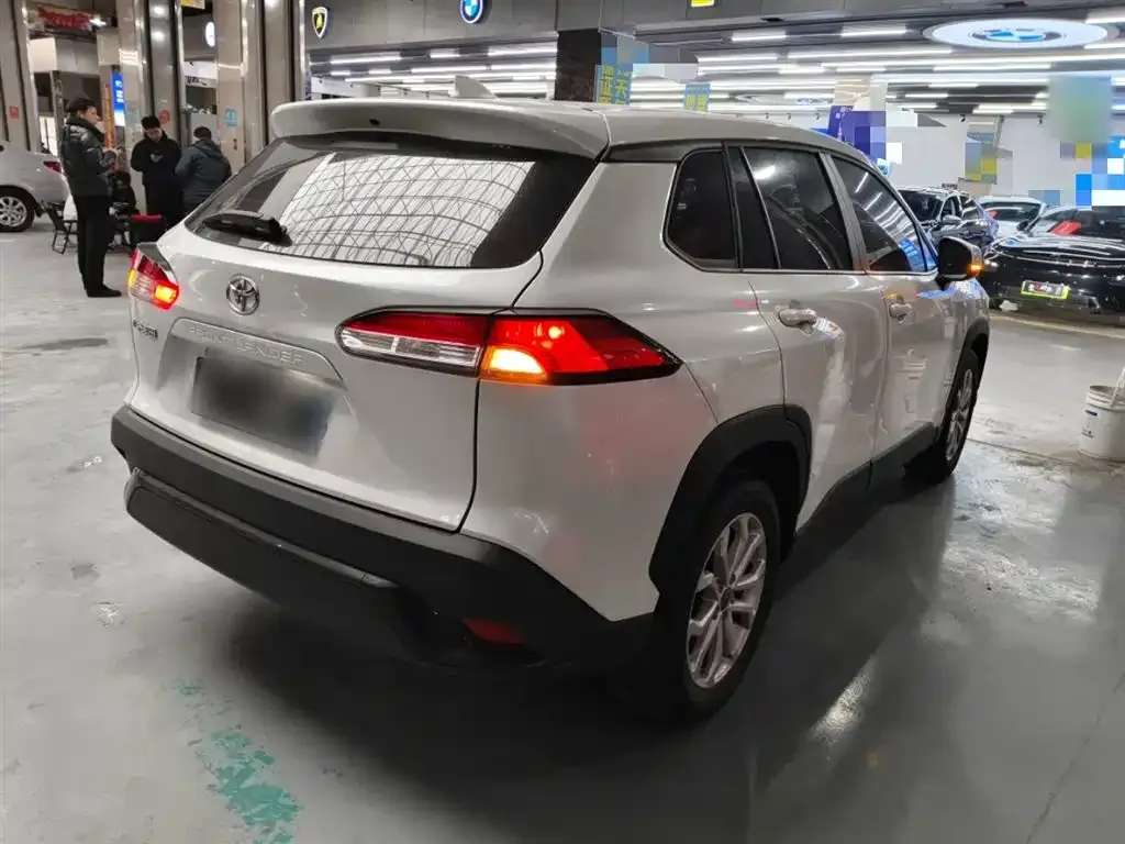Toyota Frontlander 2024 из CN, фото 8