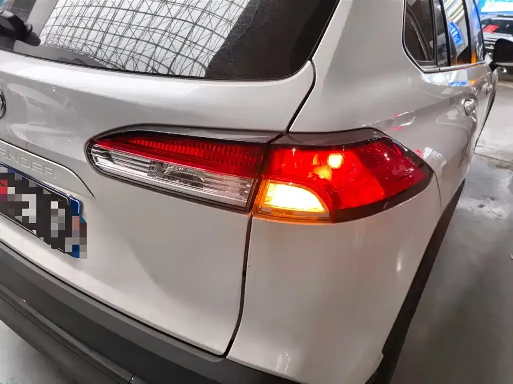 Toyota Frontlander 2024 из CN, фото 3