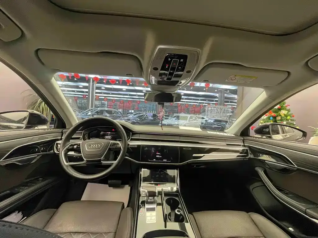 Audi A8 2024 из CN, фото 5