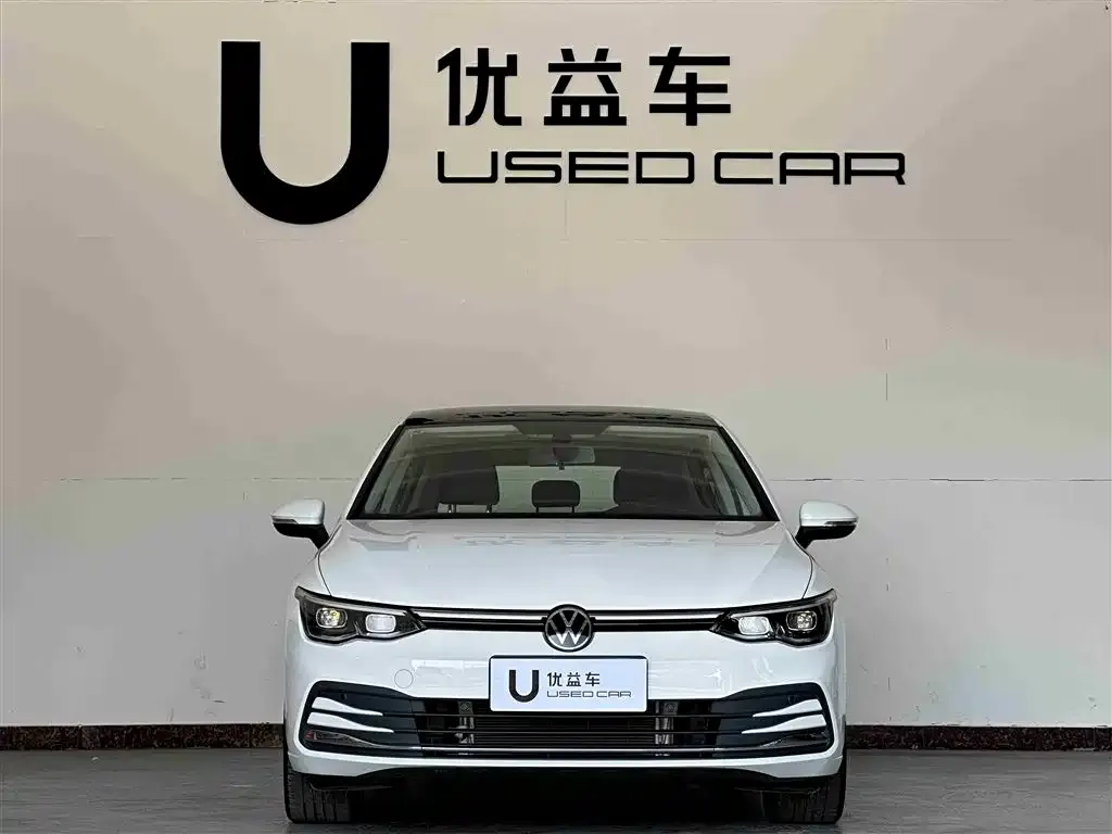Volkswagen Golf 2024 из CN, фото 4
