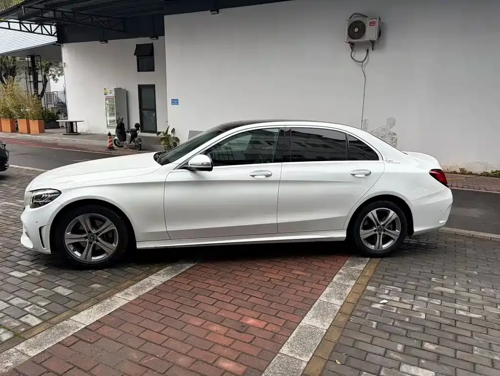 Mercedes-Benz C-Class 2022 из CN, фото 4