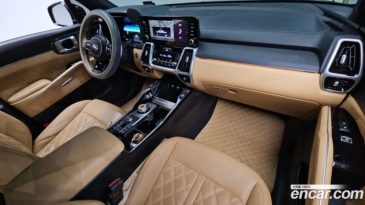 Kia Sorento — фото 8