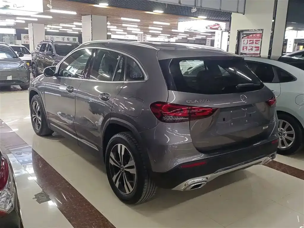 Mercedes-Benz GLA 2023 из CN, фото 2
