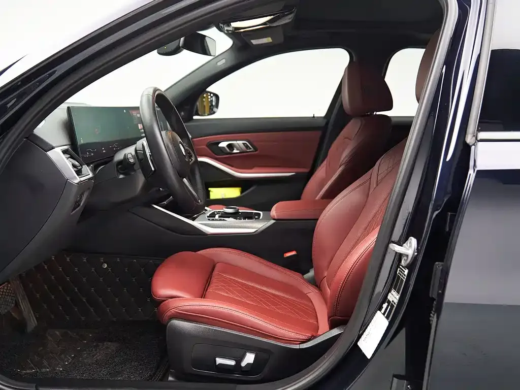 BMW 3 Series 2023 из CN, фото 8
