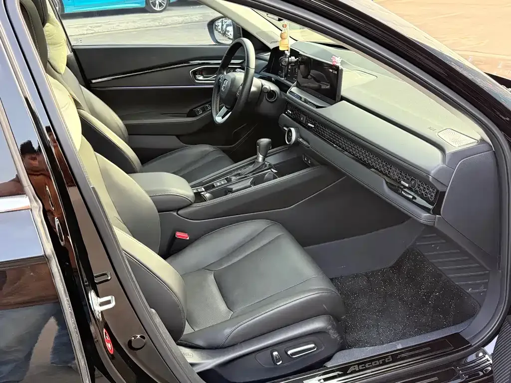 Honda Accord 2024 из CN, фото 5