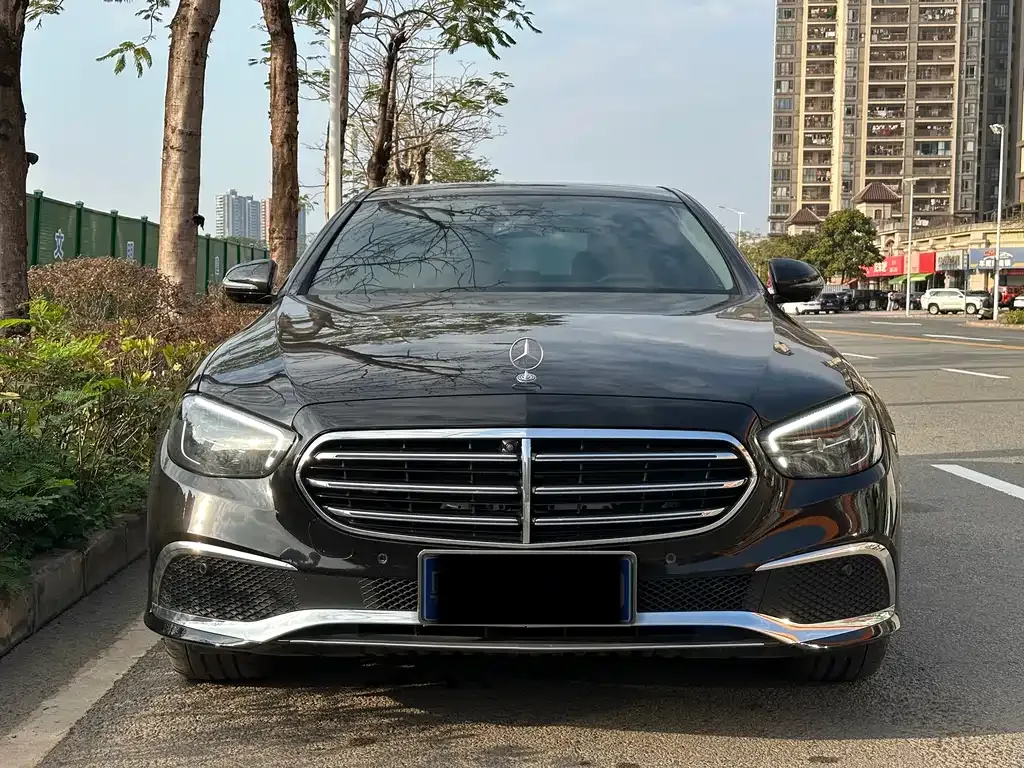 Mercedes-Benz E-Class 2023 из CN, фото 2