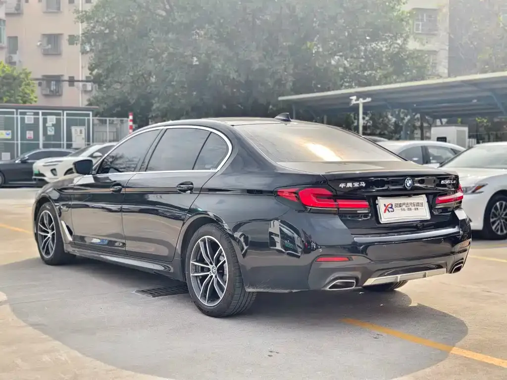 BMW 5 Series New Energy 2023 из CN, фото 3