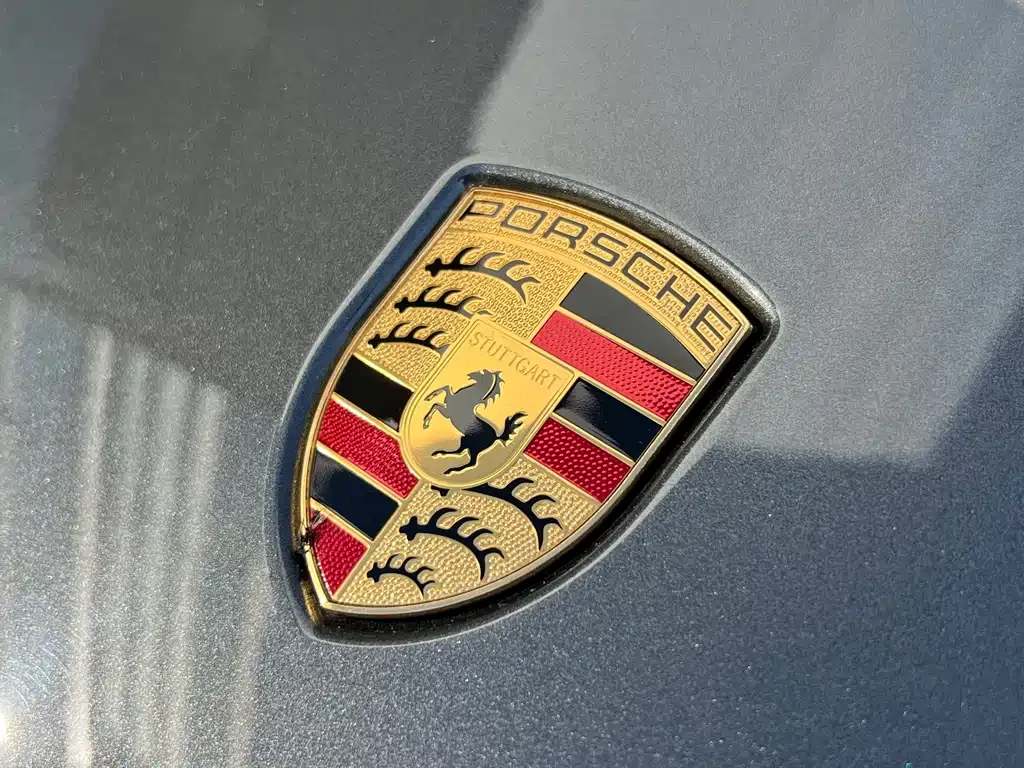 Porsche Cayenne — фото 10