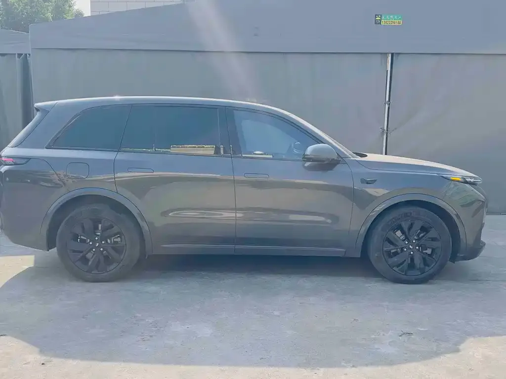 Li Auto L8 2024 из CN, фото 2