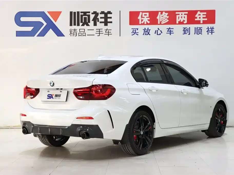 BMW 1 Series 2023 из CN, фото 10
