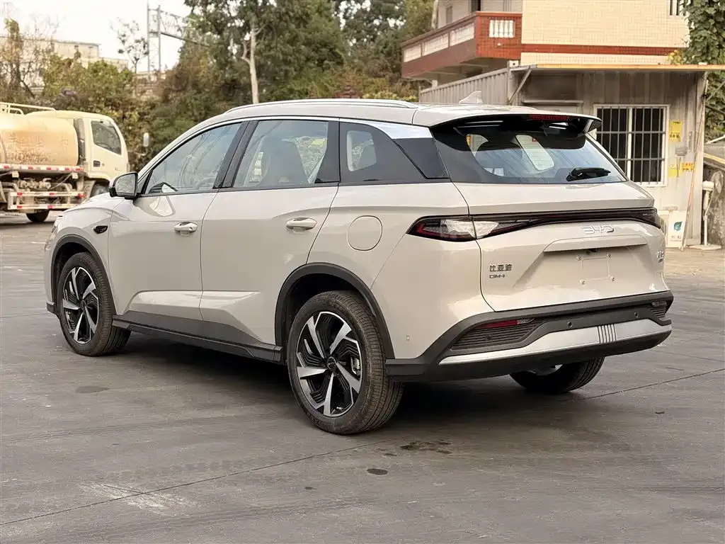 BYD Seal 05 DM-i 2025 из CN, фото 9