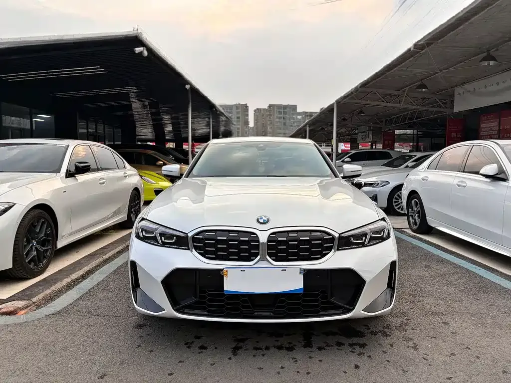BMW 3 Series 2025 из CN, фото 9