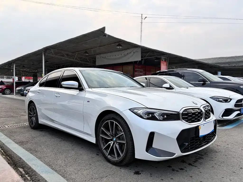 BMW 3 Series 2025 из CN, фото 8