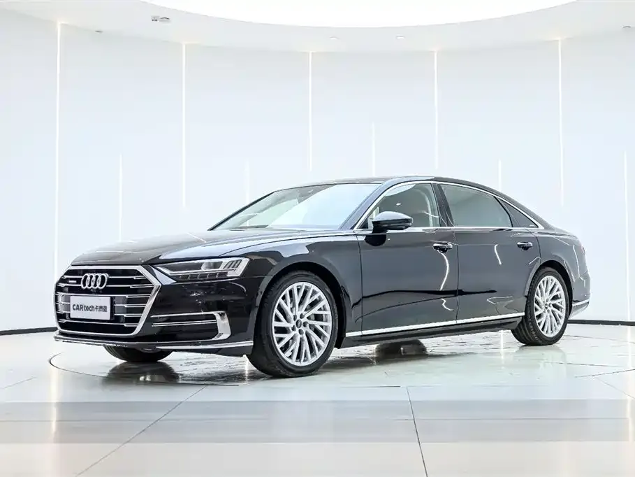 Audi A8 2022 из CN, фото 10