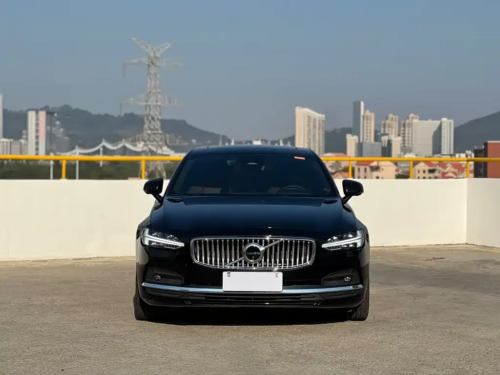 Volvo S90 2024 из CN, фото 10