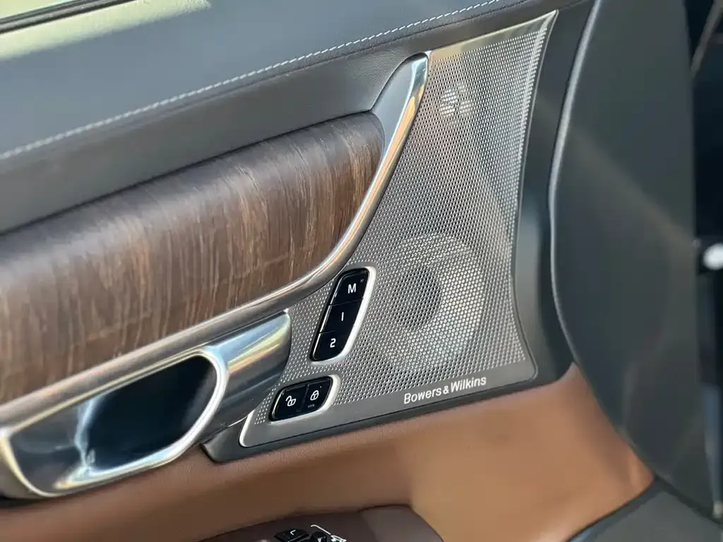 Volvo S90 2024 из CN, фото 6