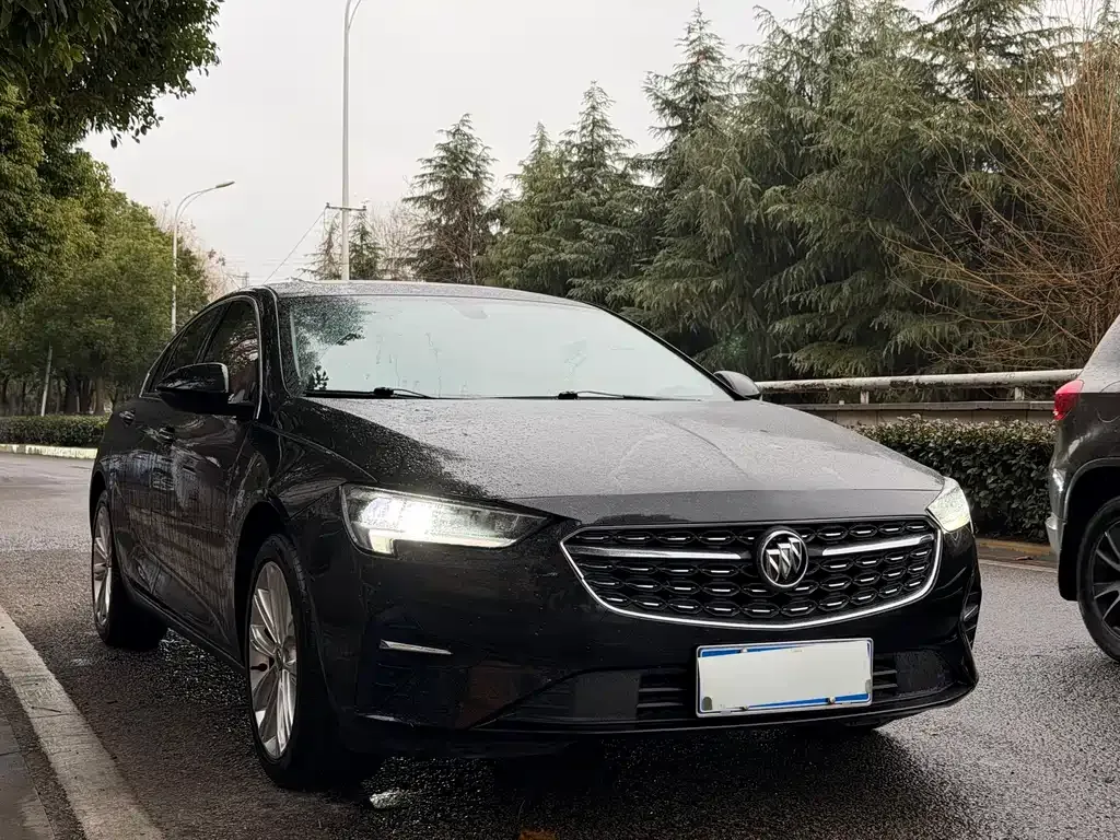 Buick Regal 2022 из CN, фото 1