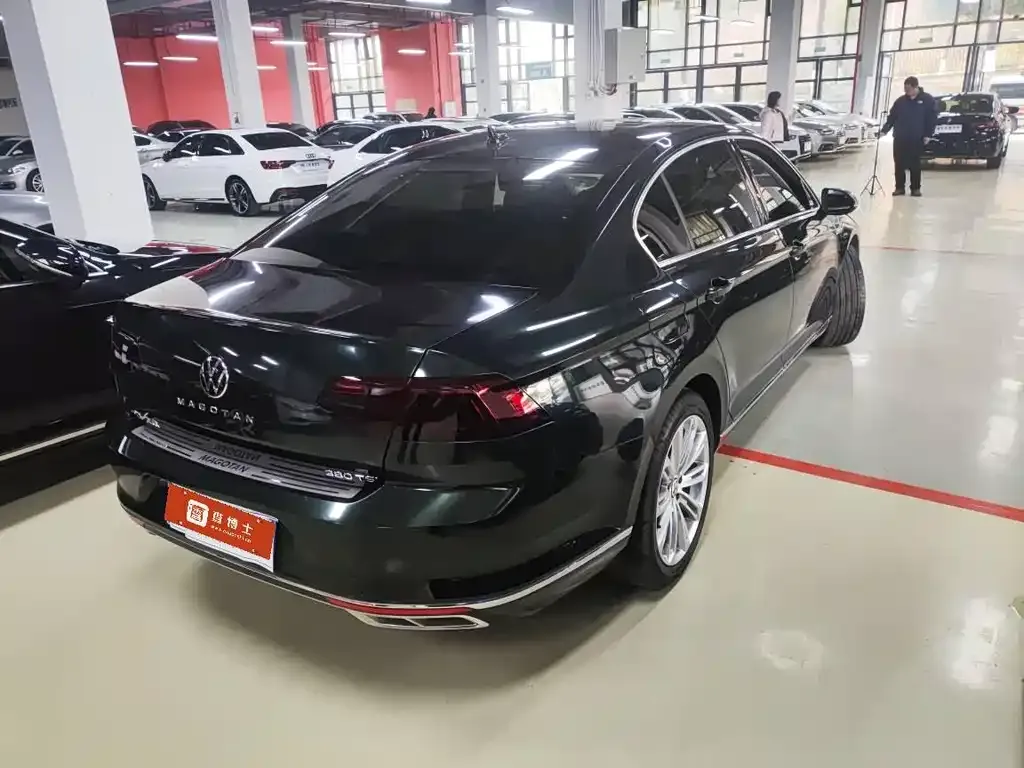 Volkswagen Magotan 2022 из CN, фото 4