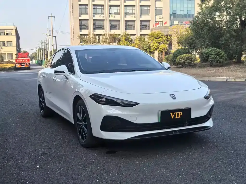 Roewe D7 2025 из CN, фото 8