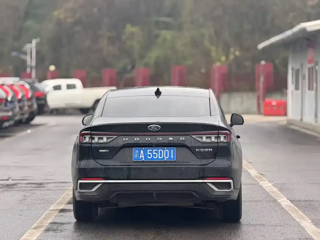 Ford Mondeo 2022 из CN, фото 7